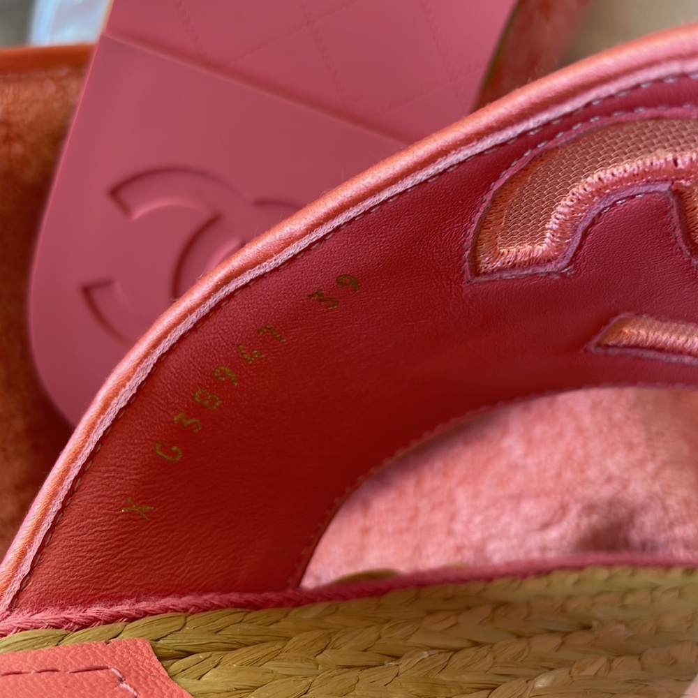 Chanel pink coral terry thong sandal flats woven braided raffia sz 39 - Picture 8 of 11